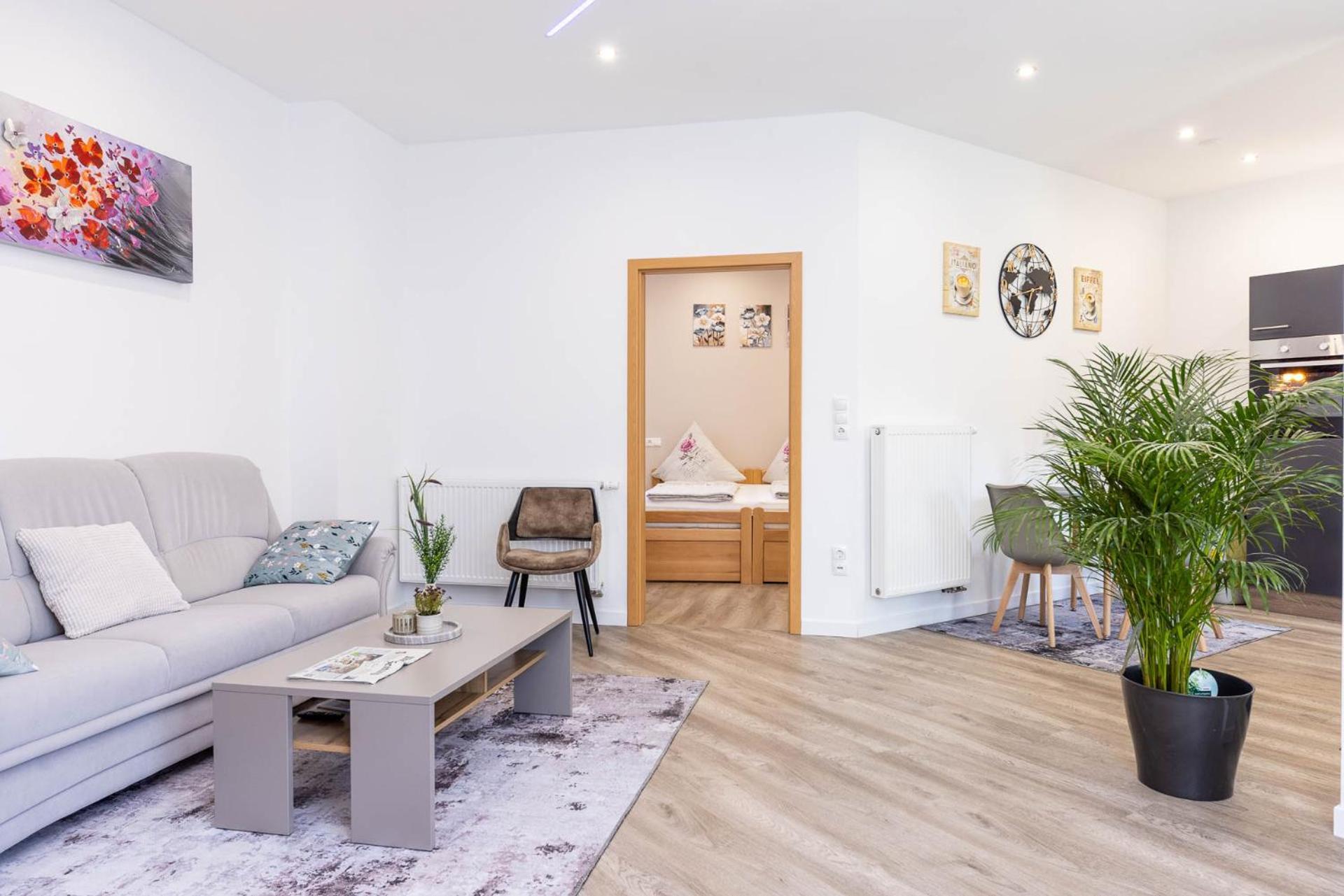 Neu I Ferienwohnung Jasmin Андернах Екстер'єр фото